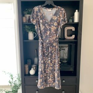 Loft Belted Midi Dress Gray Short Sleeve Fall Floral